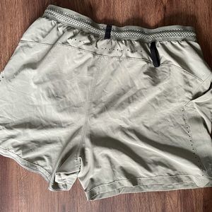 Mens 5inch Running Shorts. Light green barely worn